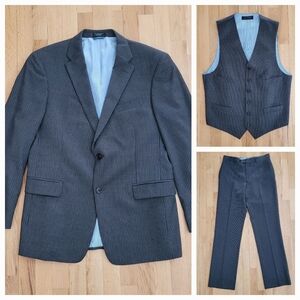 TOMMY HILFIGER WOOL CLASSIC SUIT JACKET 41R & PANTS 32 GREY BLUE PINSTRIPES